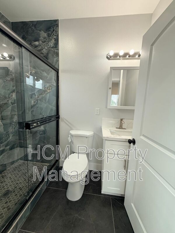 Building Photo - 5235 Bellflower Blvd