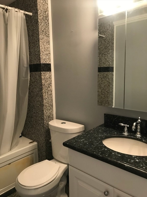 Building Photo - 72 Boston Ave