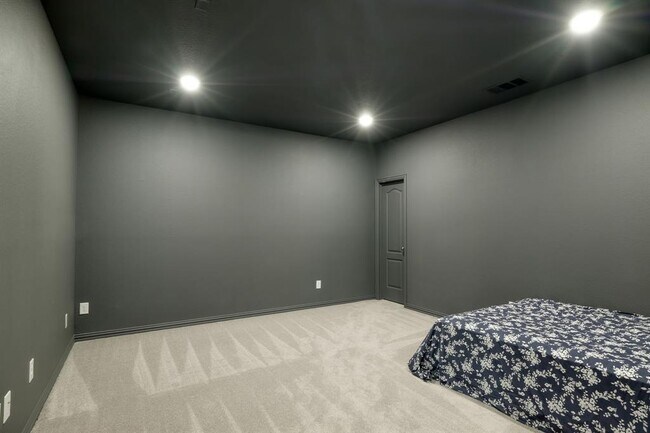 Building Photo - 2309 Wooded Run Trl