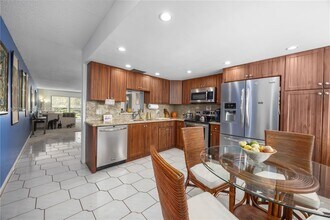 Building Photo - 2504 Antigua Terrace