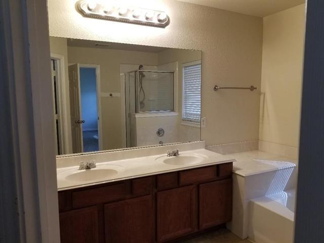 Building Photo - 4704 Fox Meadows Ln