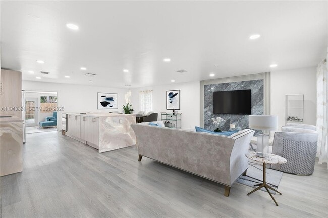 Building Photo - 3604 Chatelaine Blvd