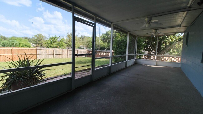 Building Photo - 1201 Springview Run