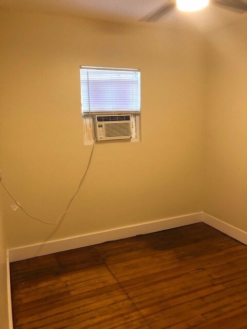 Building Photo - 1/1 Hidden Gem near Pearl