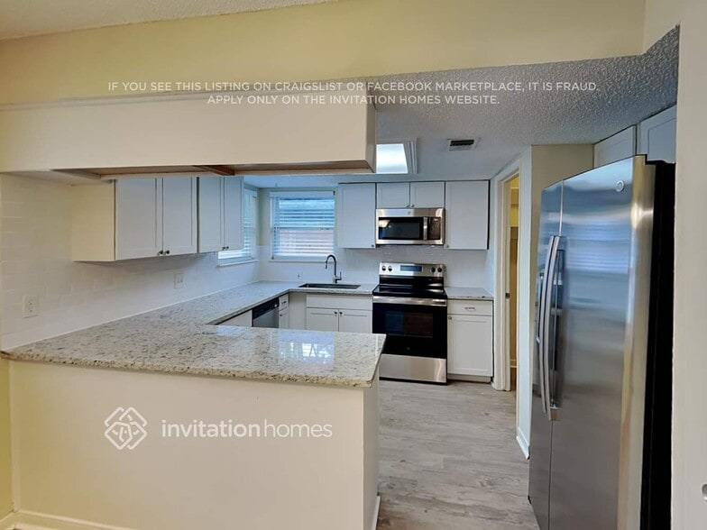 Building Photo - 7022 Fox Knoll Ln