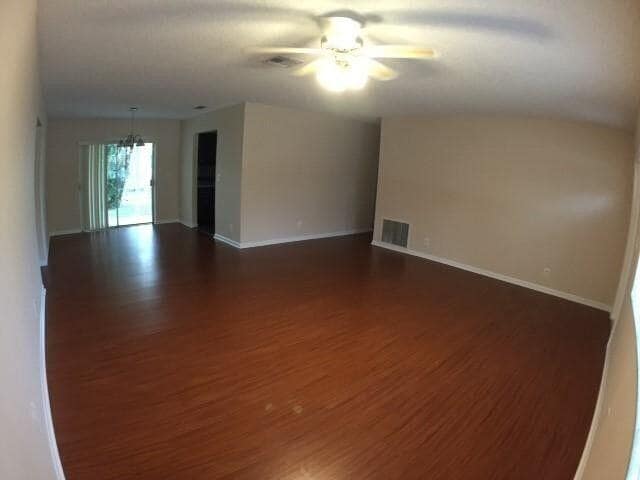 Building Photo - 1314 NW 2nd Cir