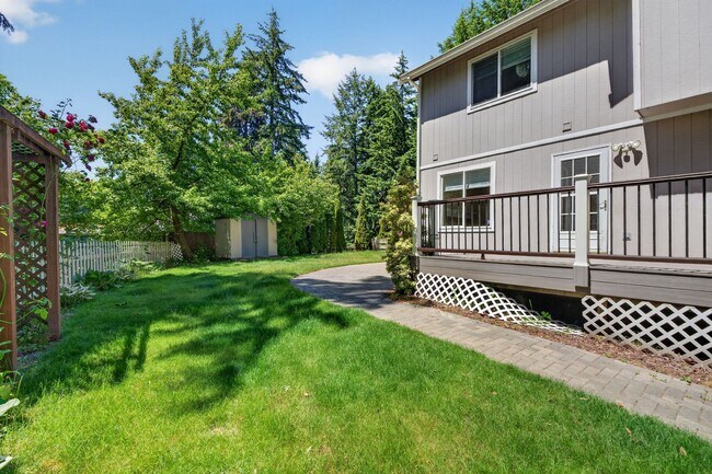 Building Photo - A Private Sanctuary with Perfect Proximity