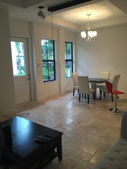 Building Photo - 8453 NW 51st Ter