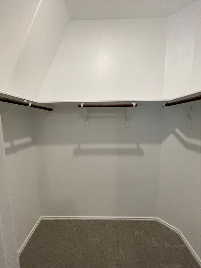 Building Photo - 2302 Hazel Berry St