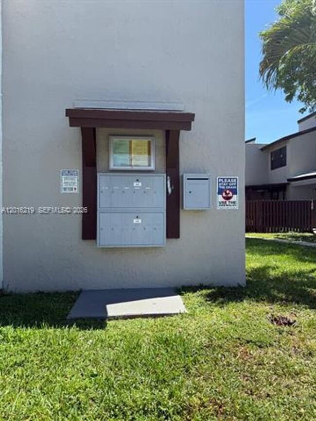 Building Photo - 10292 NW 9th St Cir