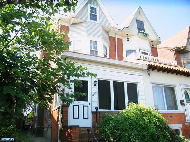 Building Photo - 1229 S Broad St