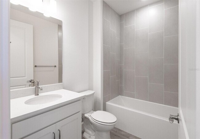 Building Photo - 6957 Honeybell Dr