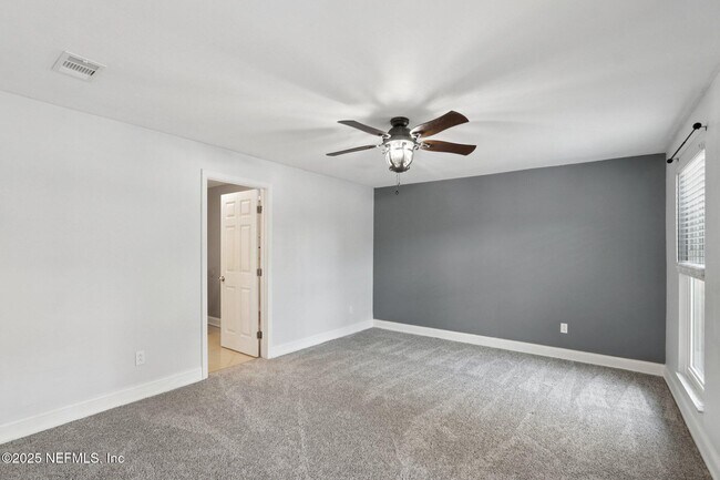 Building Photo - 1854 Lakotna Dr