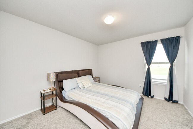 Building Photo - 21303 Bellaria Summit Trail