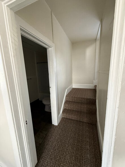 Building Photo - 626 Washington St