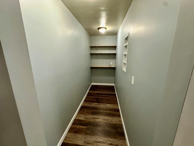 Building Photo - A Great Home in the Heart of Benton