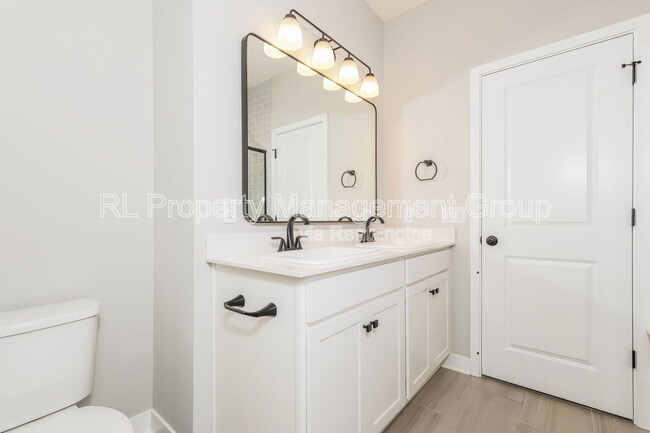Building Photo - 6255 Callisburg Dr
