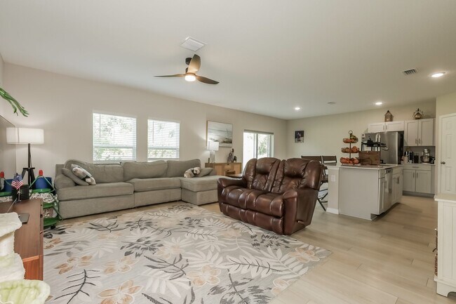 Building Photo - 5548 Summer Sunset Dr