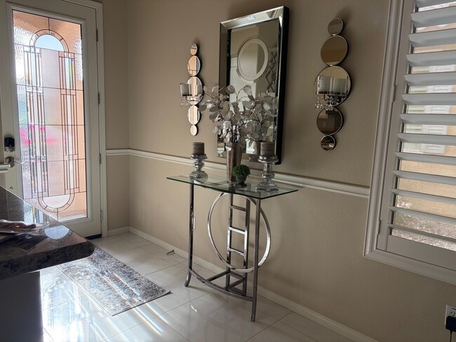 Building Photo - 81614 Avenida Celaya