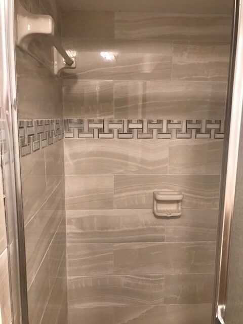 new bathroom - 490 NW 20th St