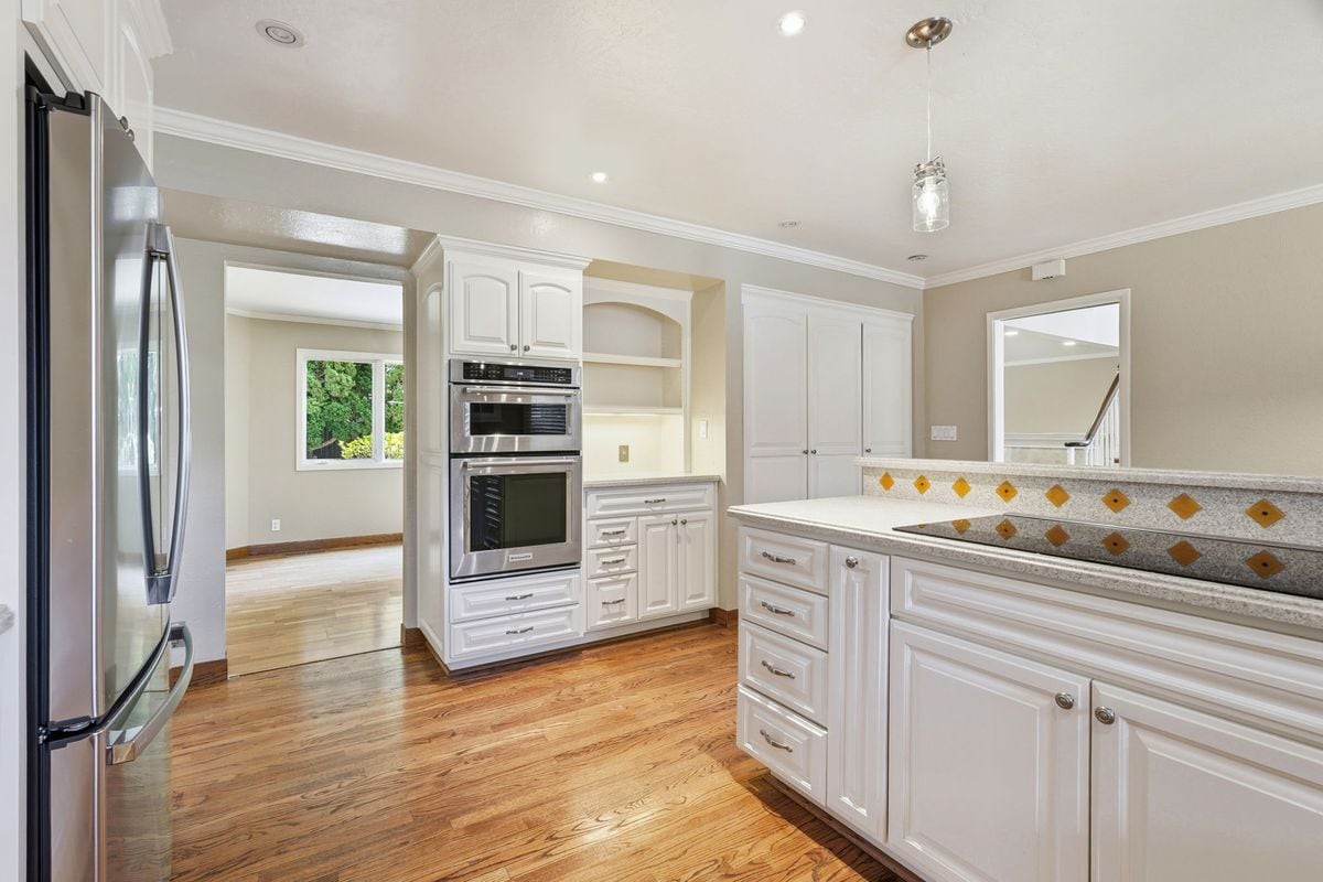 Building Photo - 12456 Newport Ct