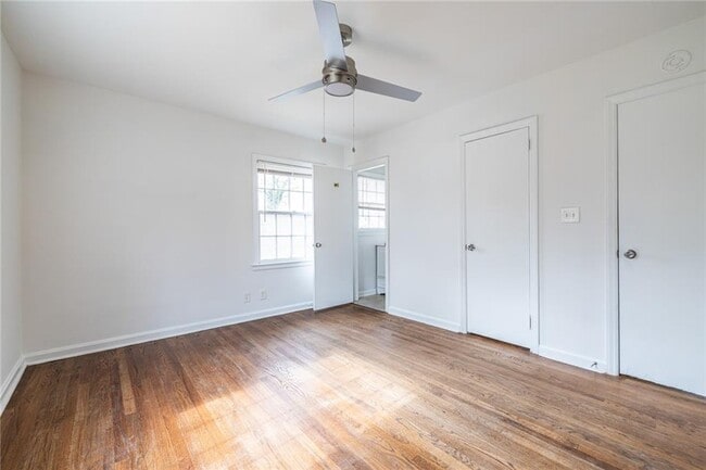 Building Photo - 2986 Belvedere Ln