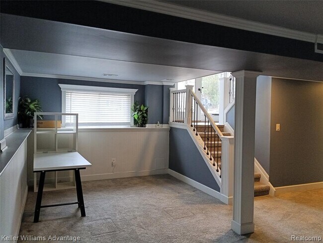 Building Photo - 15730 Anthony St