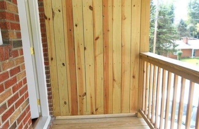 Building Photo - Two Bedroom/1 Bath Apt Johnson City TN
