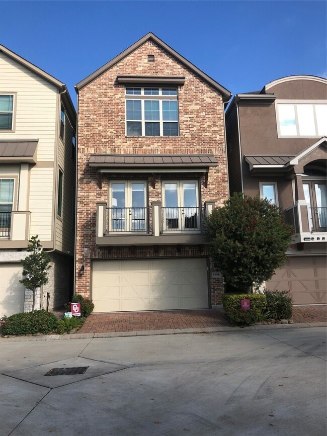 Primary Photo - 8406 Oak Leaf Point Dr