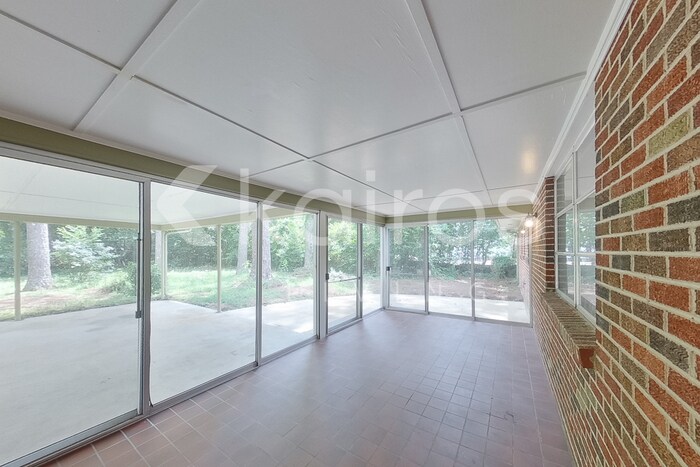 Building Photo - 3806 Marie Cook Dr