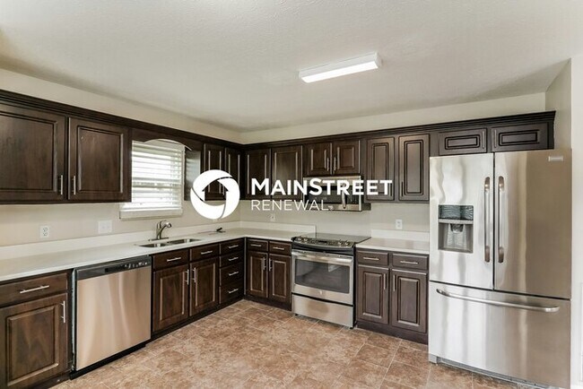 Building Photo - 3 Bedroom Pet-Friendly Home in Madison, TN...