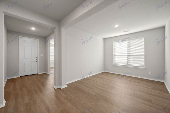 Building Photo - 2327 Sheppards Ln