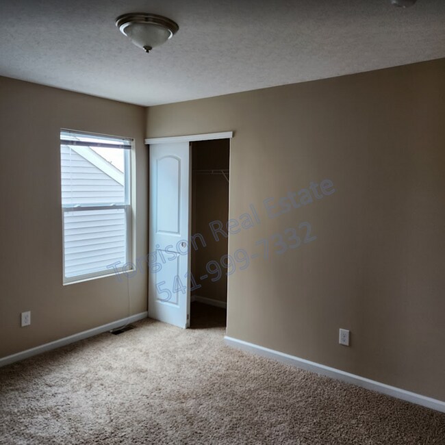 Building Photo - 5828 Trail Creek Dr