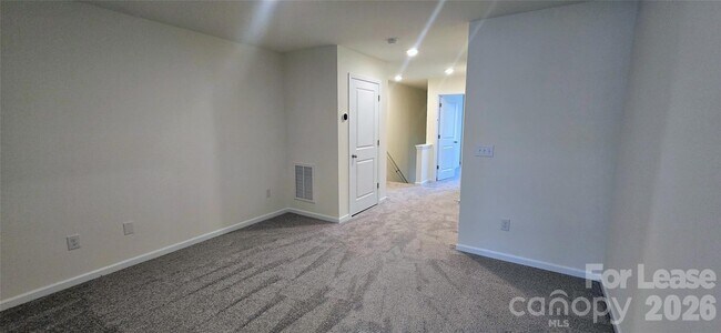 Building Photo - 1918 Tranquility Cir