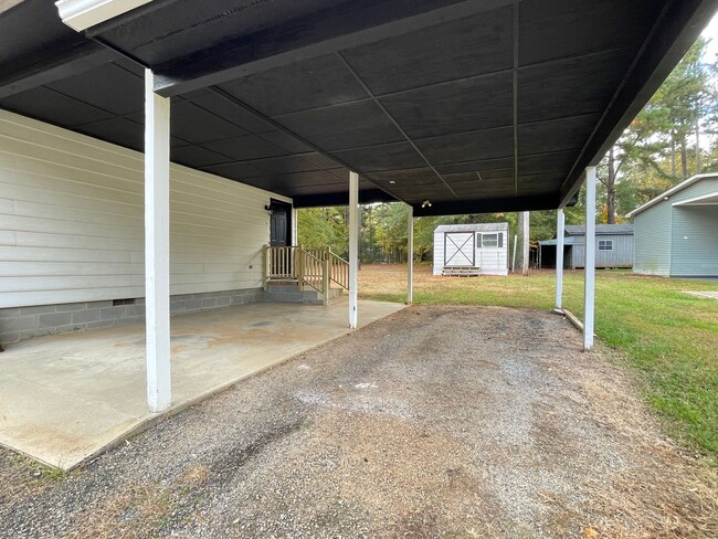 Building Photo - 3 Bed/2 Bath Rancher Near Lake Gaston