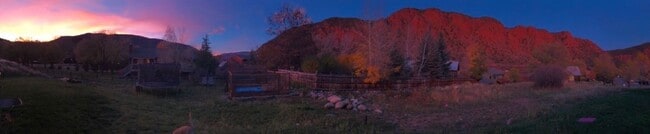 Building Photo - Glenwood Springs- 2 Bed / 1 Bath ADU