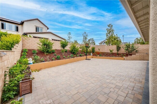 Building Photo - 32391 Harvest Dr