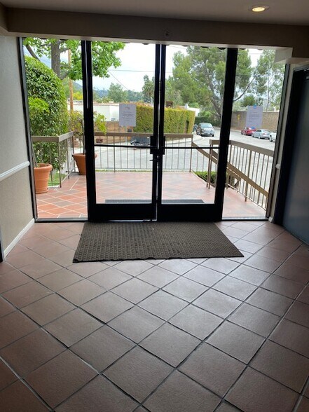 Building Photo - 645 Balboa Ave