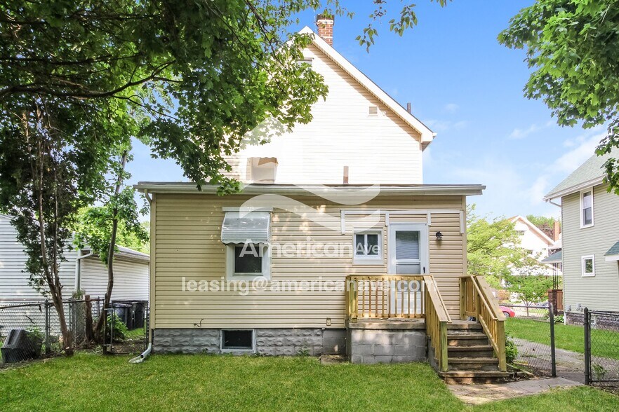 Building Photo - 1192 Sherman St