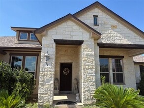 Building Photo - 323 Mill Run