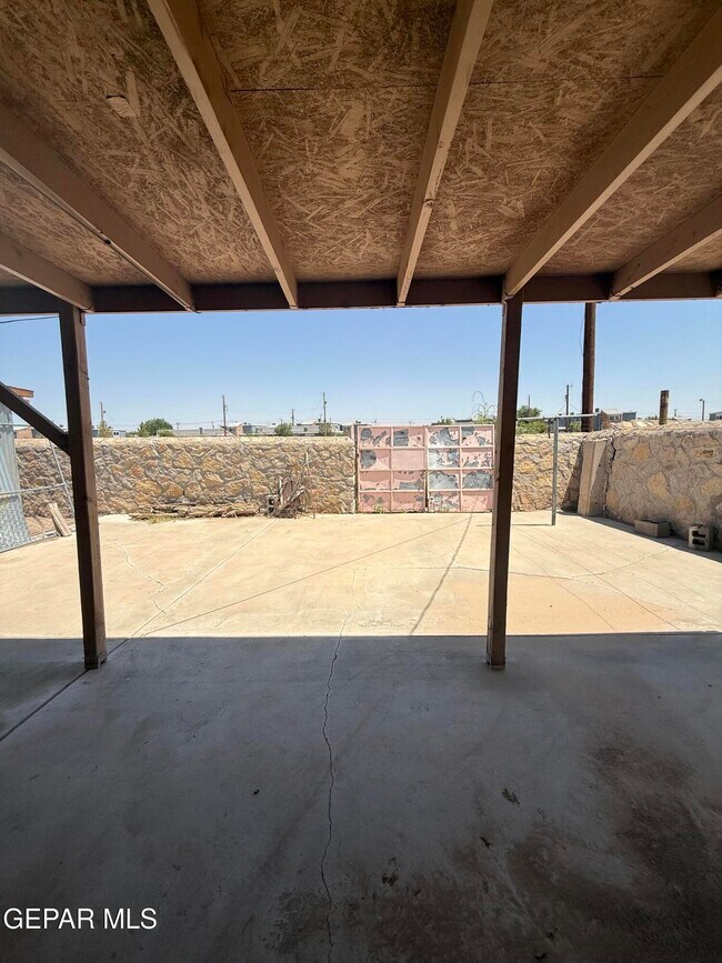 Building Photo - 7289 Mimosa Ave
