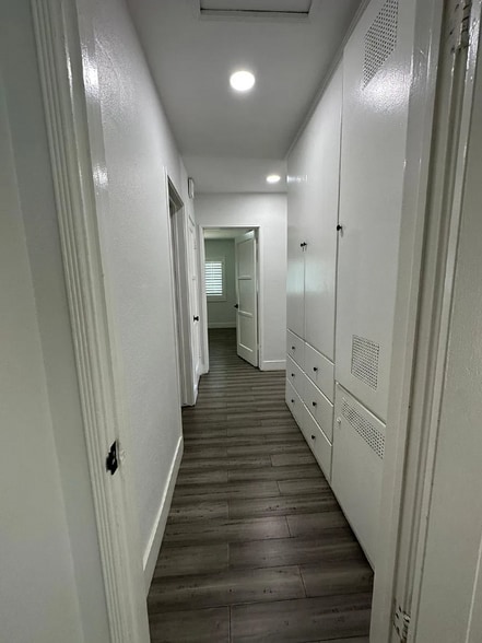 Building Photo - 3629 Arlington Ave