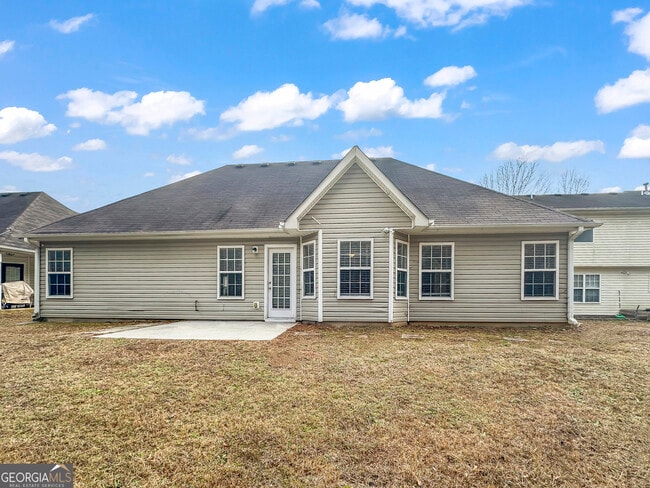 Building Photo - 1395 Stephens Pond View