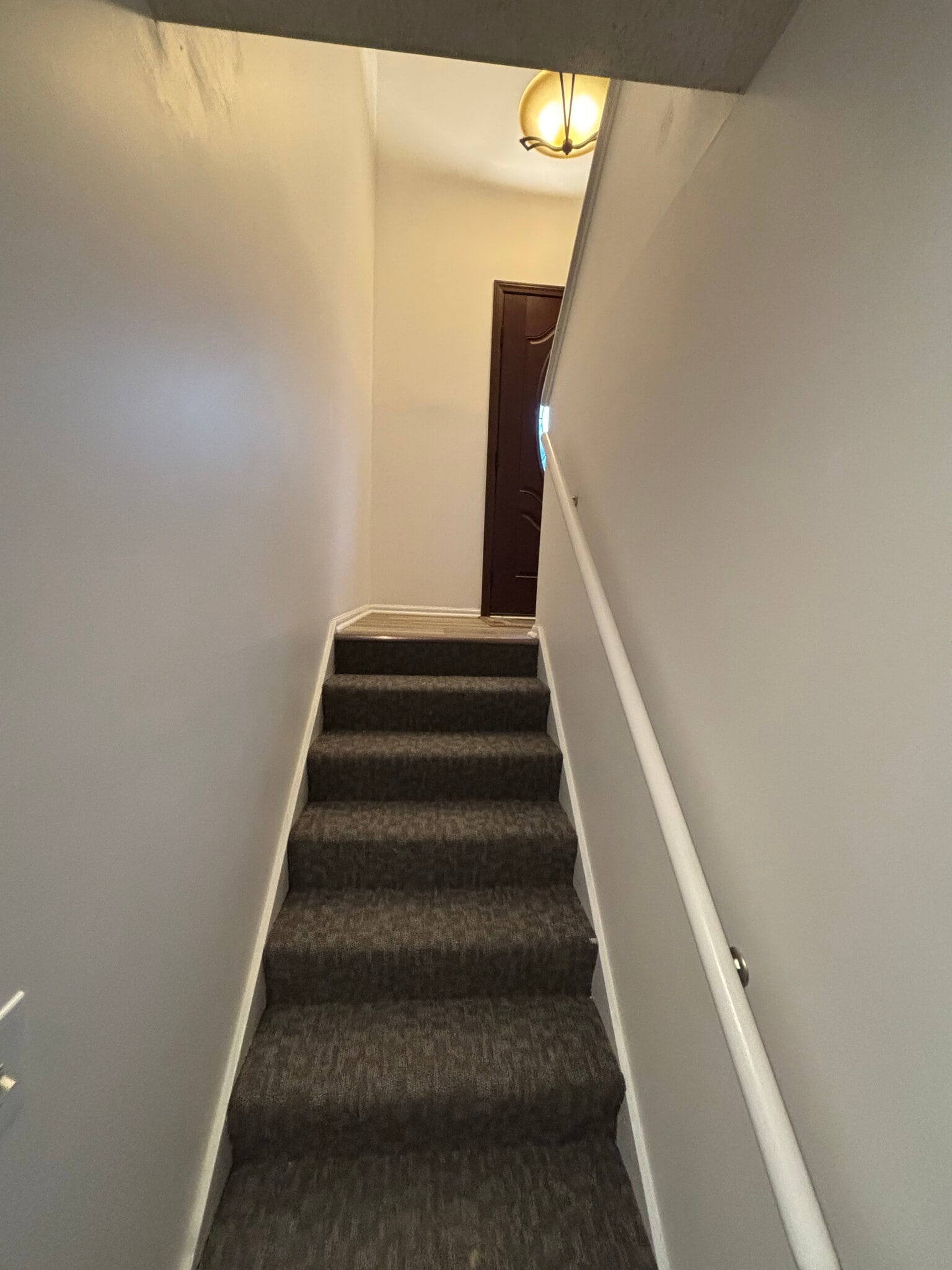 Building Photo - 607 Spruce Ave