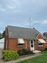 Building Photo - 406 Vince Ave NW