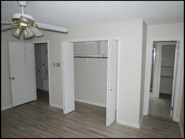 Building Photo - 609 Nan Cir