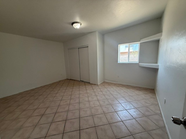 Building Photo - 5144 S 11th Ave