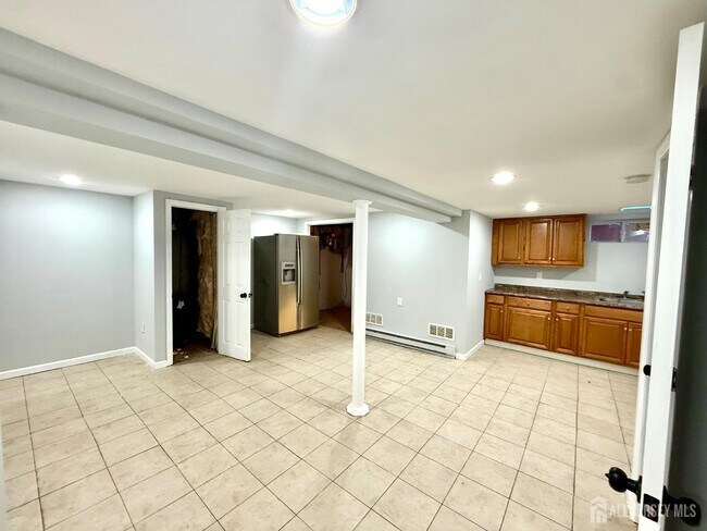 Building Photo - 35 Fiat Ave