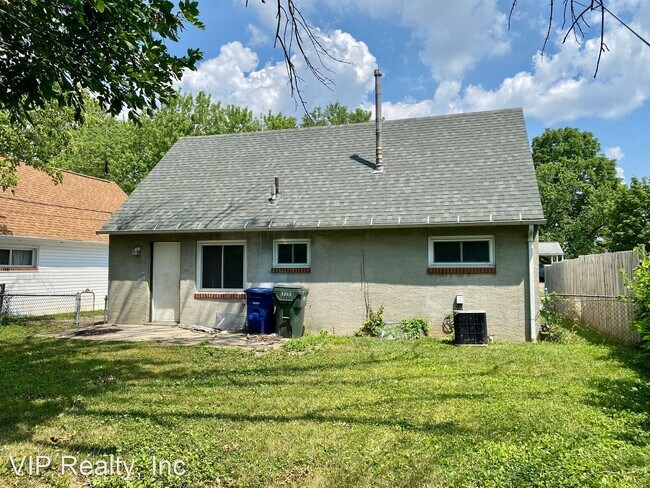 Building Photo - 4 br, 1 bath House - 3365 Eakin Road