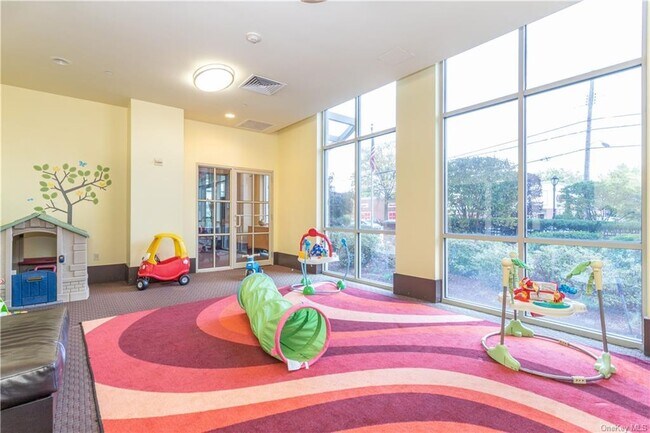 Children Room - 300 Mamaroneck Ave